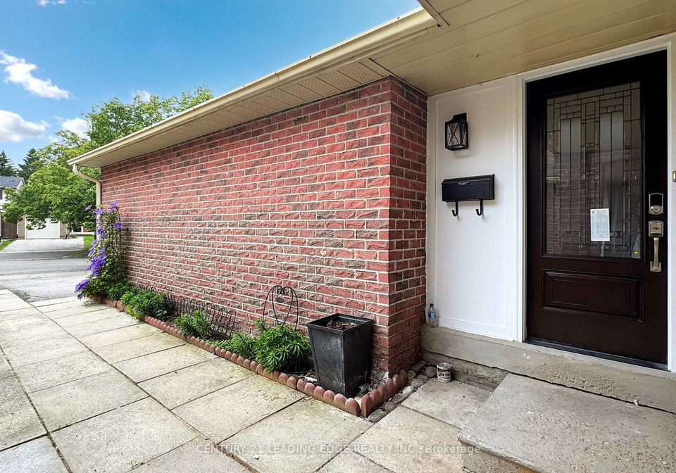 27-moorehouse-drive-scarborough-ontario-e12209621