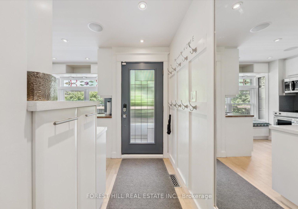 10-buller-avenue-toronto-ontario-e12211732