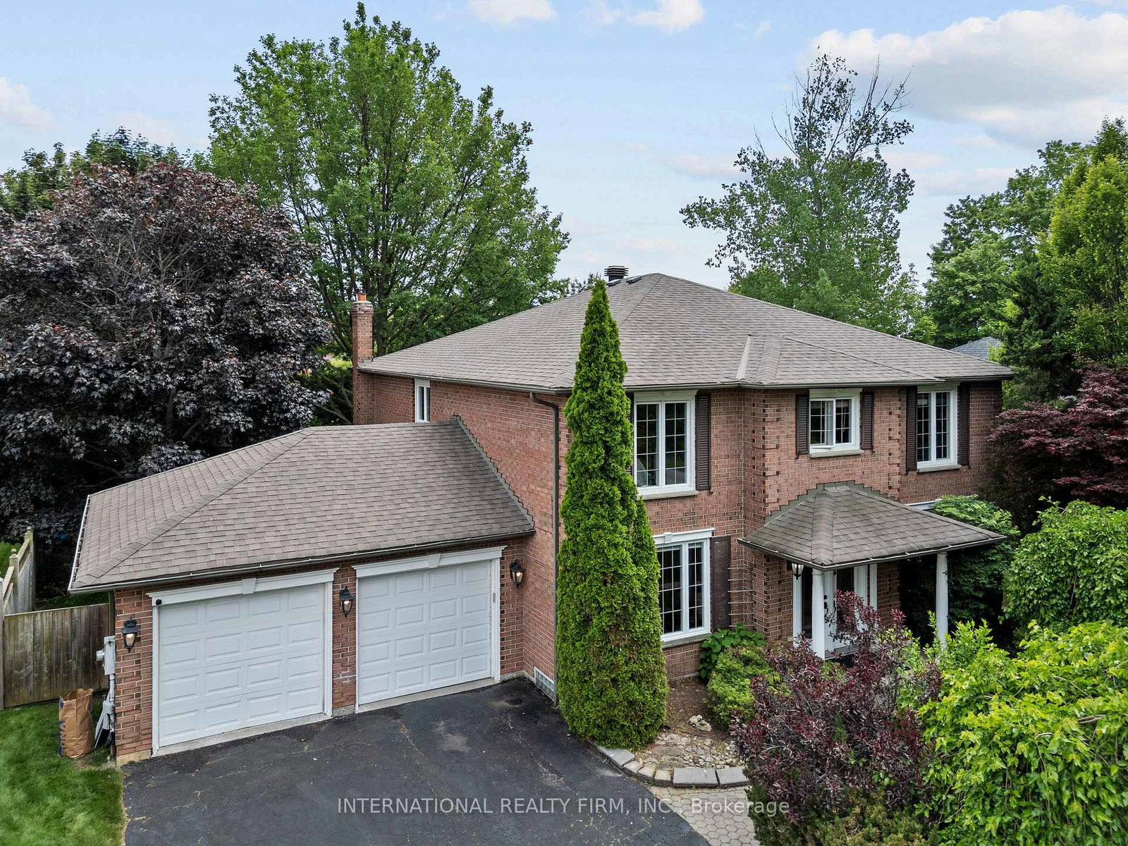 7-briargreen-court-whitby-ontario-e12212375