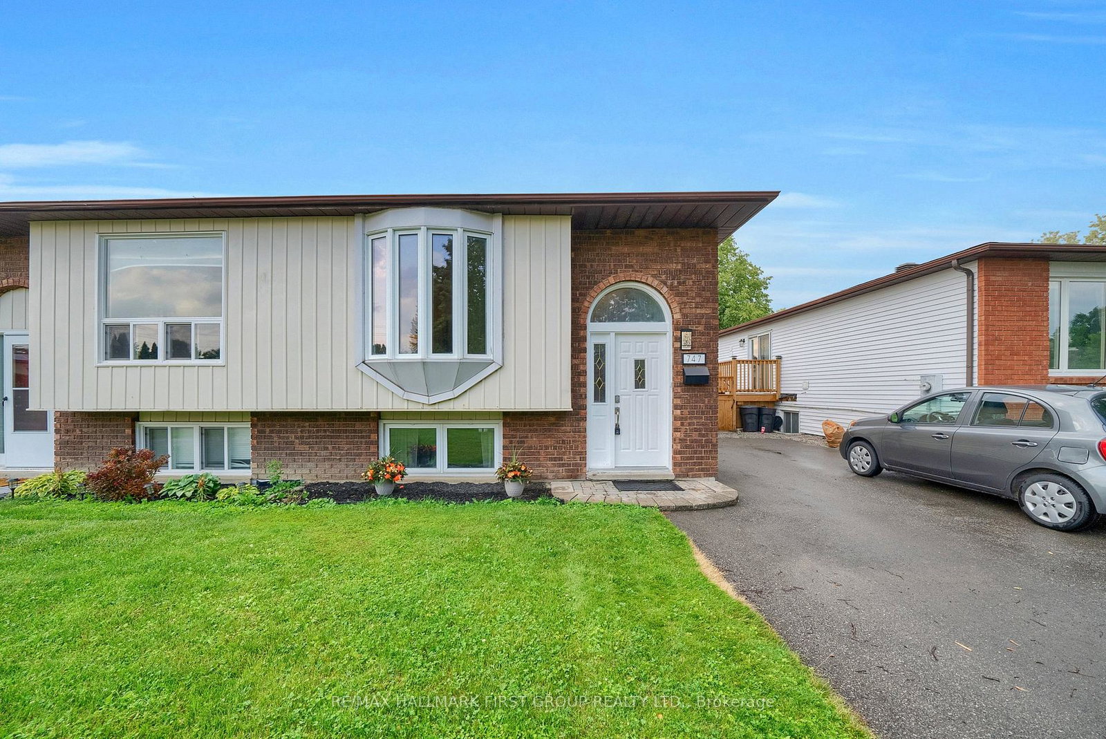 747-cricklewood-drive-oshawa-ontario-e12212415