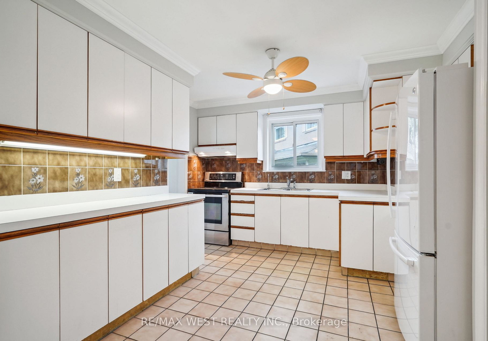 90-merkley-square-scarborough-ontario-e12213442