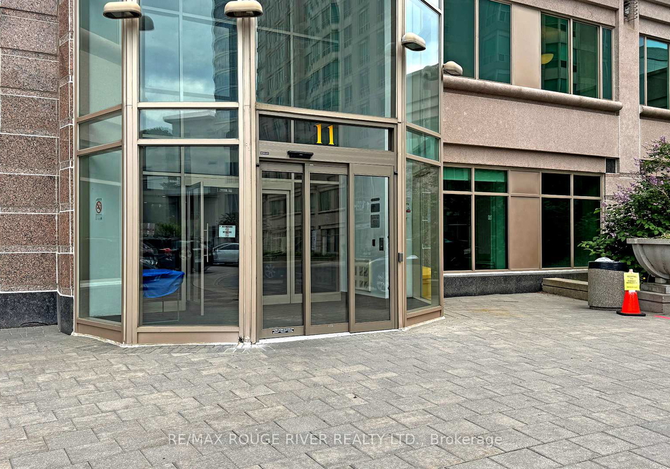 11-lee-centre-drive-scarborough-ontario-e12213466