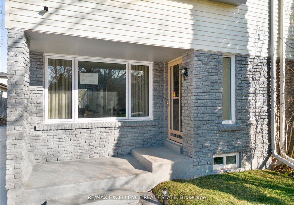 731-hillcroft-street-oshawa-ontario-e12213555