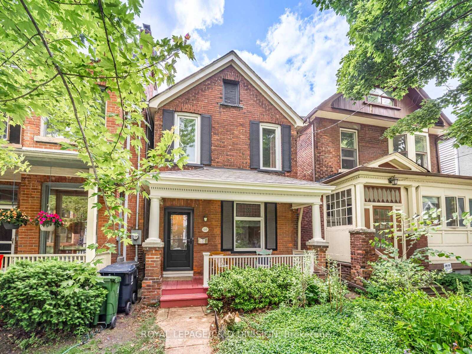 105-hogarth-avenue-toronto-ontario-e12213993