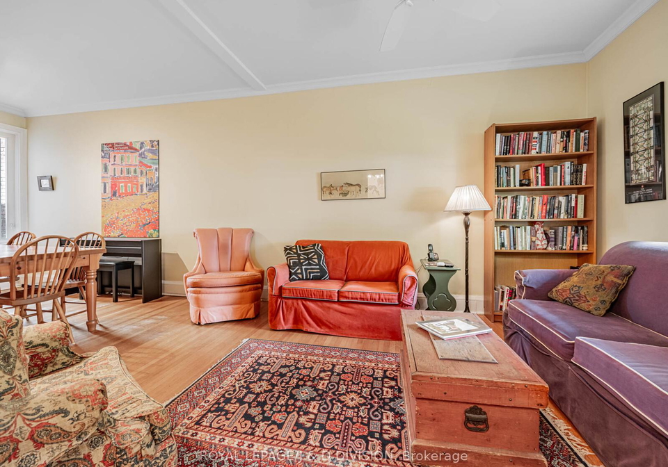105-hogarth-avenue-toronto-ontario-e12213993