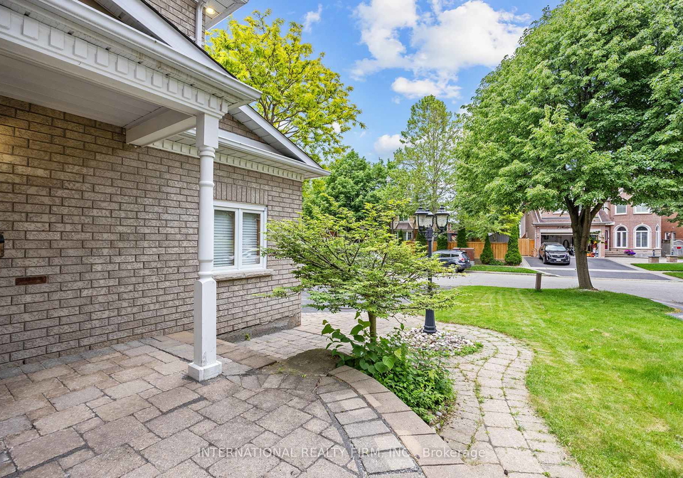 6-mortimer-crescent-ajax-ontario-e12214513
