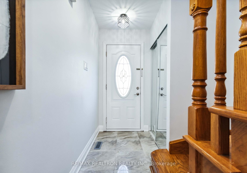 63-shepmore-terrace-scarborough-ontario-e12214620