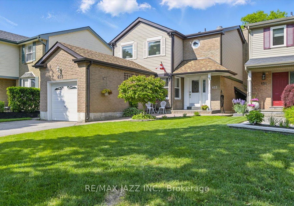 653-cowan-circle-s-pickering-ontario-e12214966