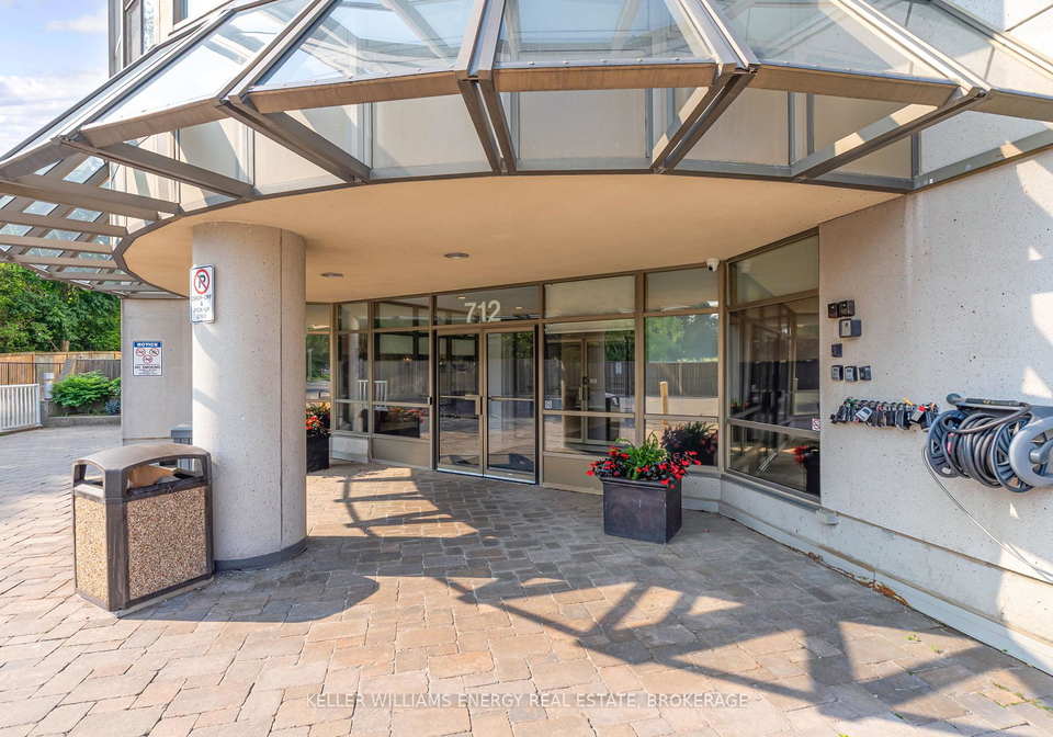 712-rossland-road-e-whitby-ontario-e12215772
