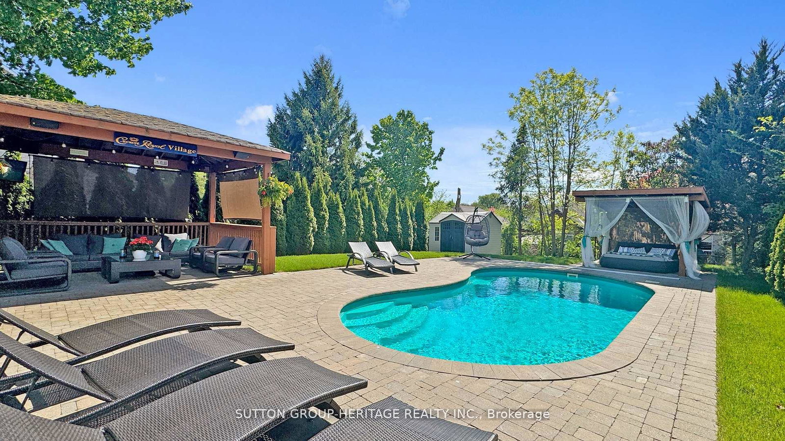 984-rambleberry-avenue-pickering-ontario-e12215783