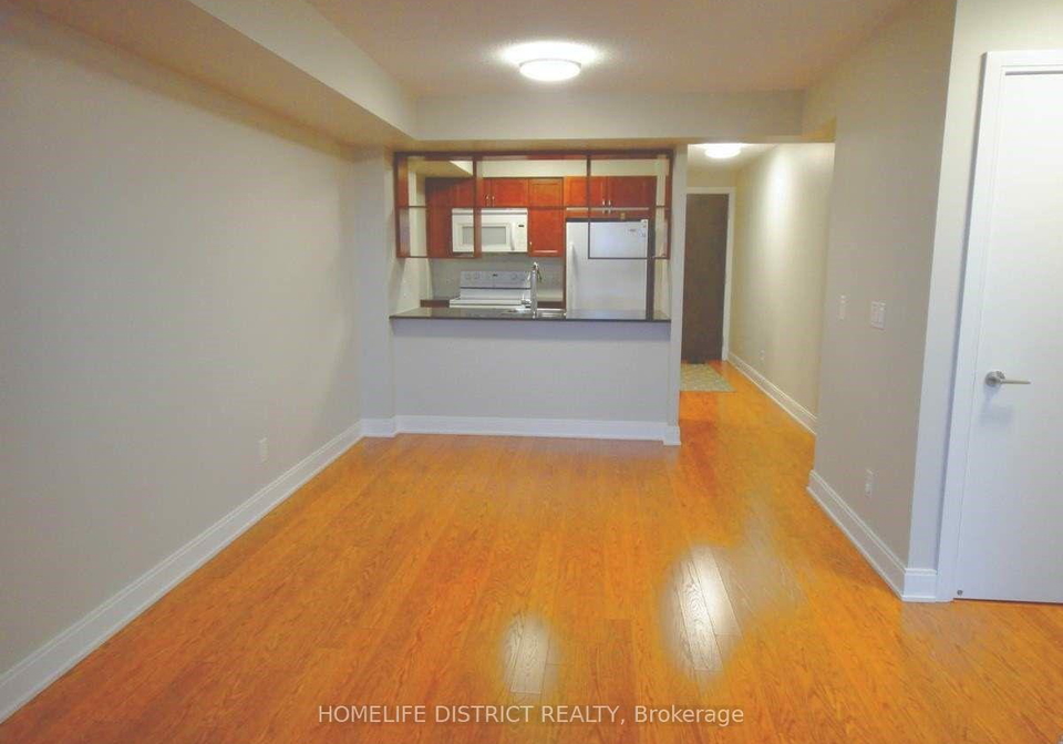 135-village-green-square-scarborough-ontario-e12215828