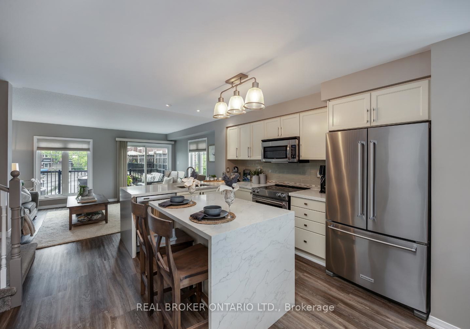 571-longworth-avenue-clarington-ontario-e12215844