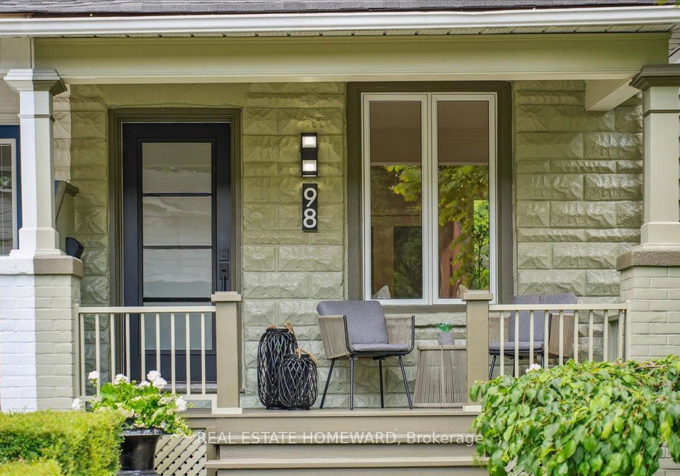 98-sparkhall-avenue-toronto-ontario-e12215949