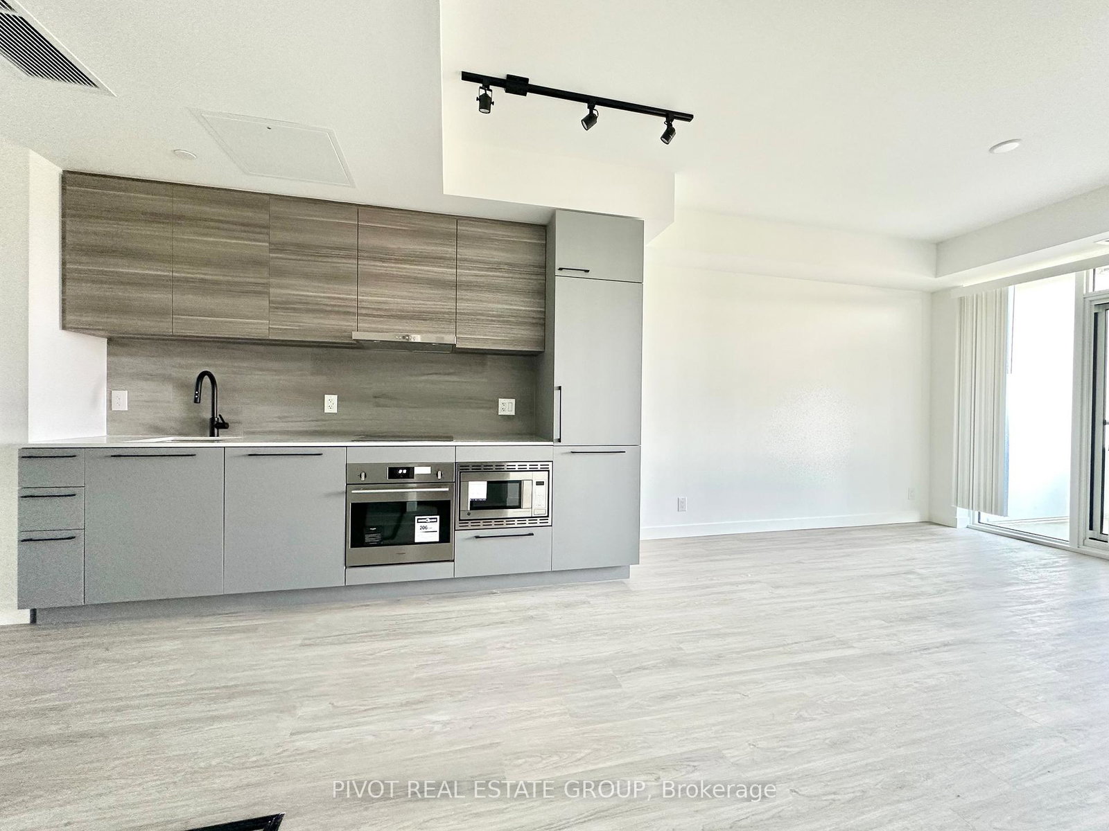 1050-eastern-avenue-toronto-ontario-e12215998
