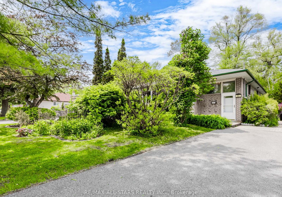 64-greyabbey-trail-scarborough-ontario-e12216353