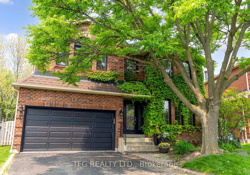 14-lismer-drive-whitby-ontario-e12216381