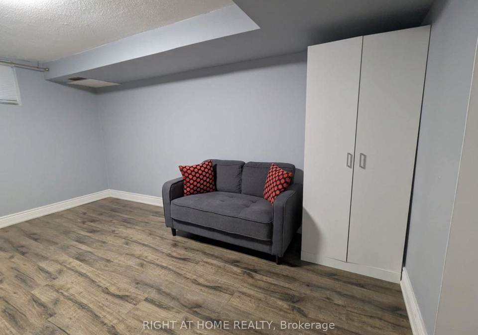 108-bradstone-square-scarborough-ontario-e12217443