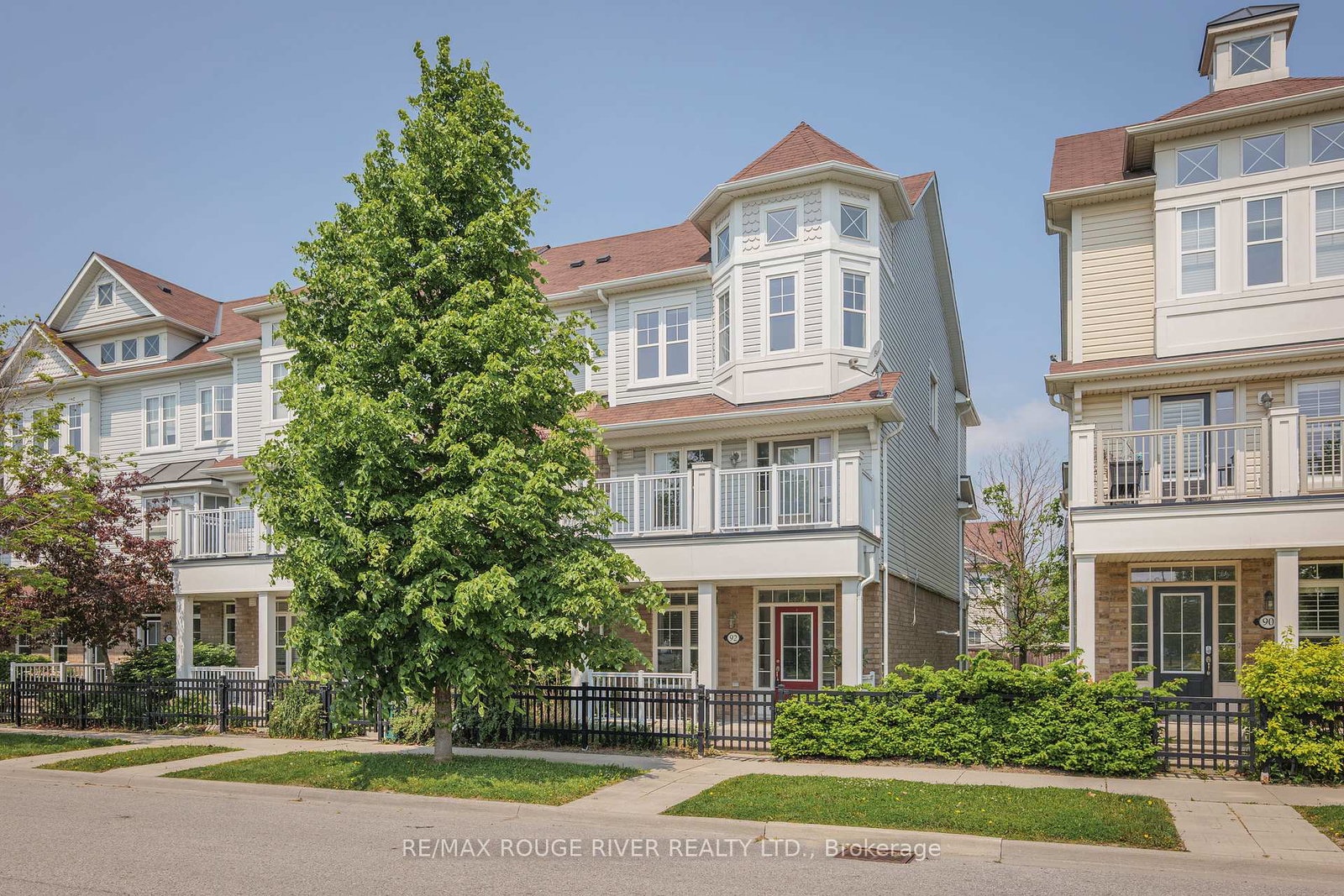 92-harbourside-drive-whitby-ontario-e12218086