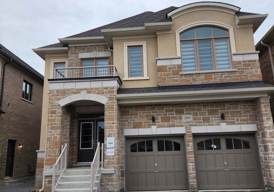 209-ronald-guscott-street-oshawa-ontario-e12218417