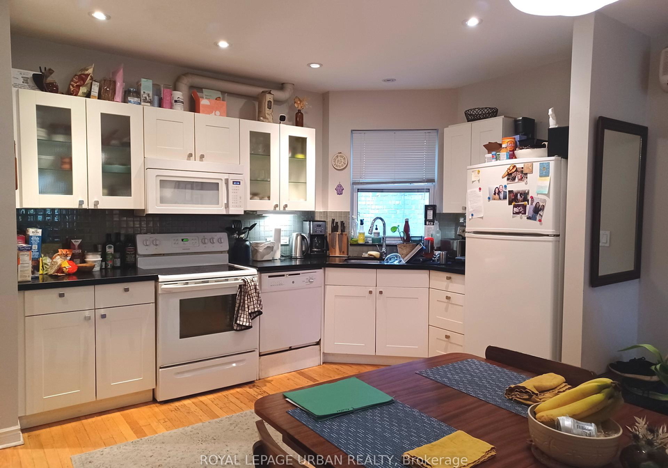6-bowden-street-toronto-ontario-e12218457