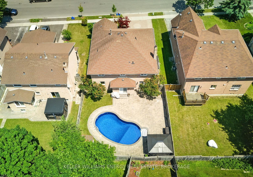 6-rotherglen-road-n-ajax-ontario-e12219200