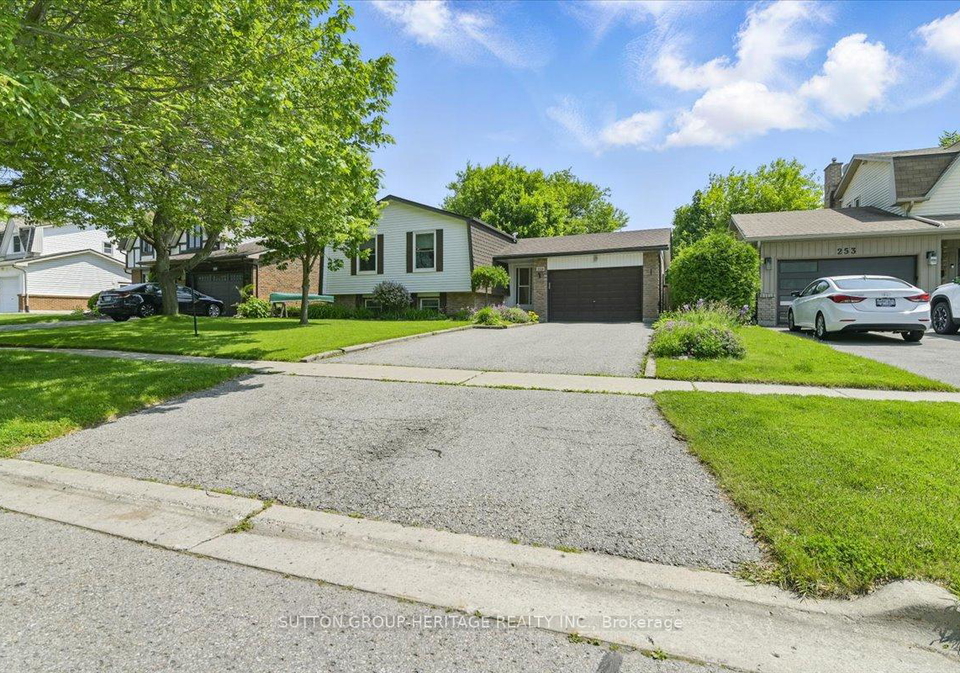 249-keewatin-street-s-oshawa-ontario-e12219472