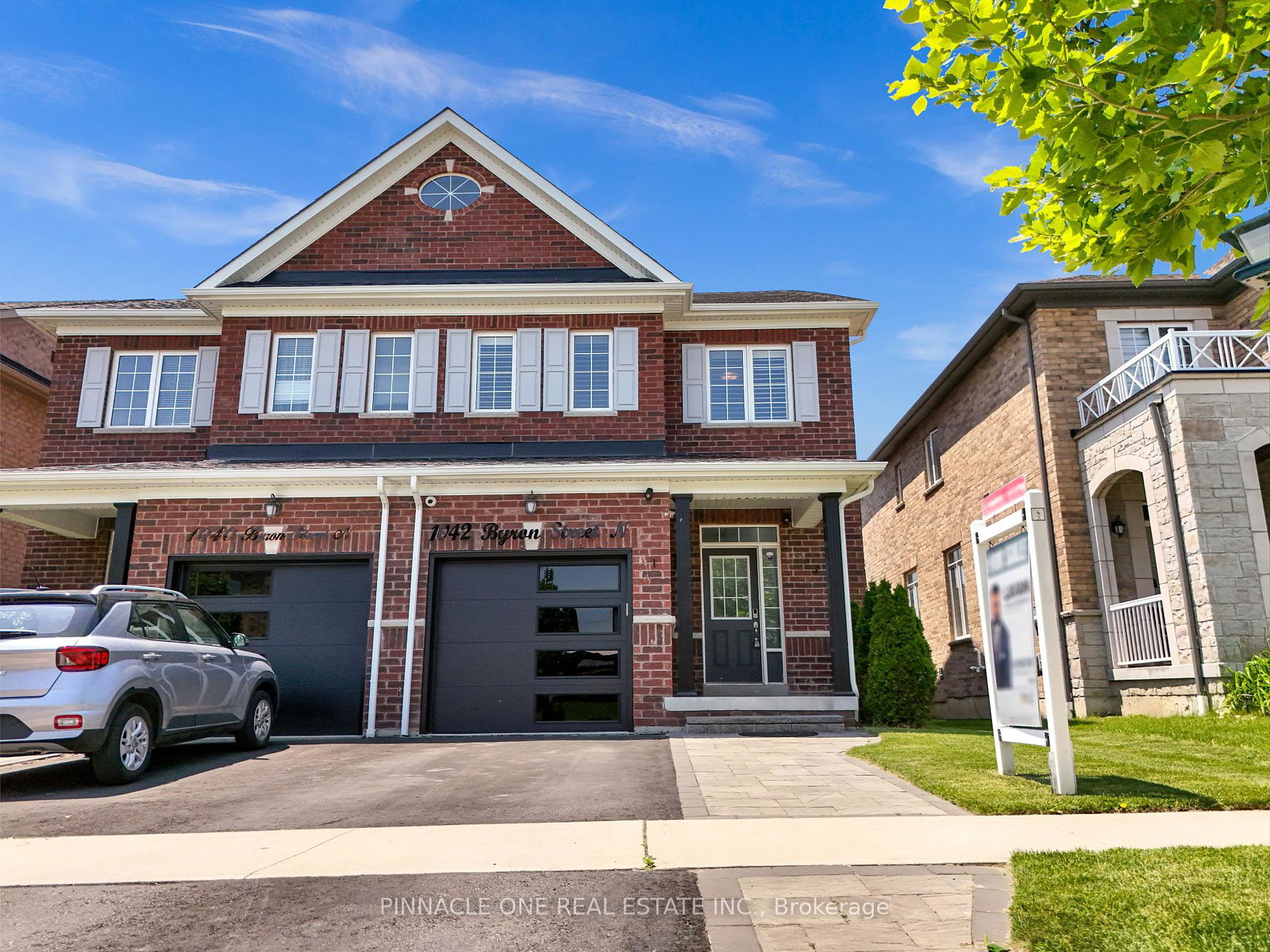 1042-byron-street-n-whitby-ontario-e12219760