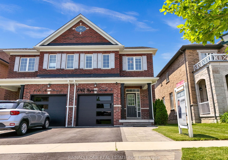1042-byron-street-n-whitby-ontario-e12219760