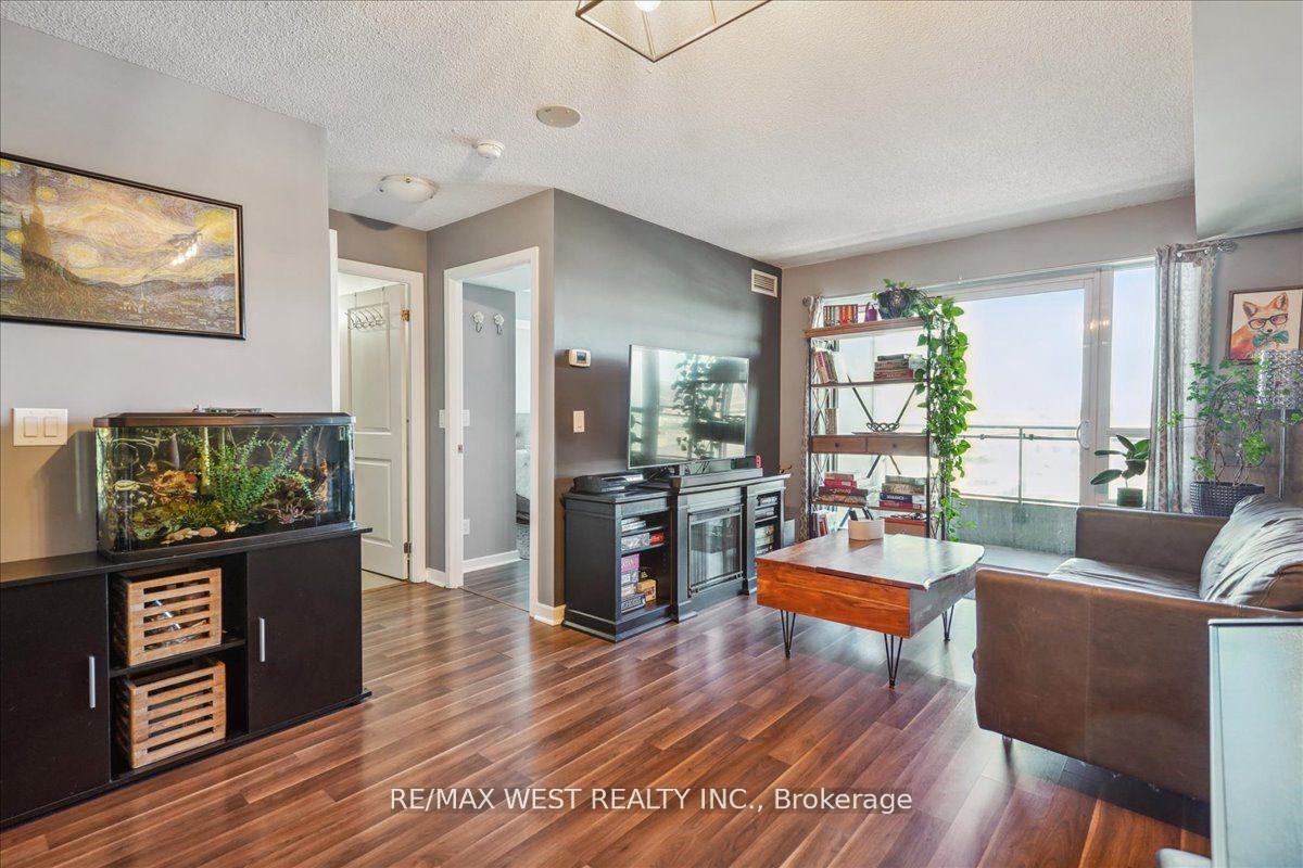 1235-bayly-street-pickering-ontario-e12219770