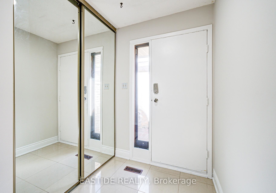 55-ambercroft-boulevard-scarborough-ontario-e12219915