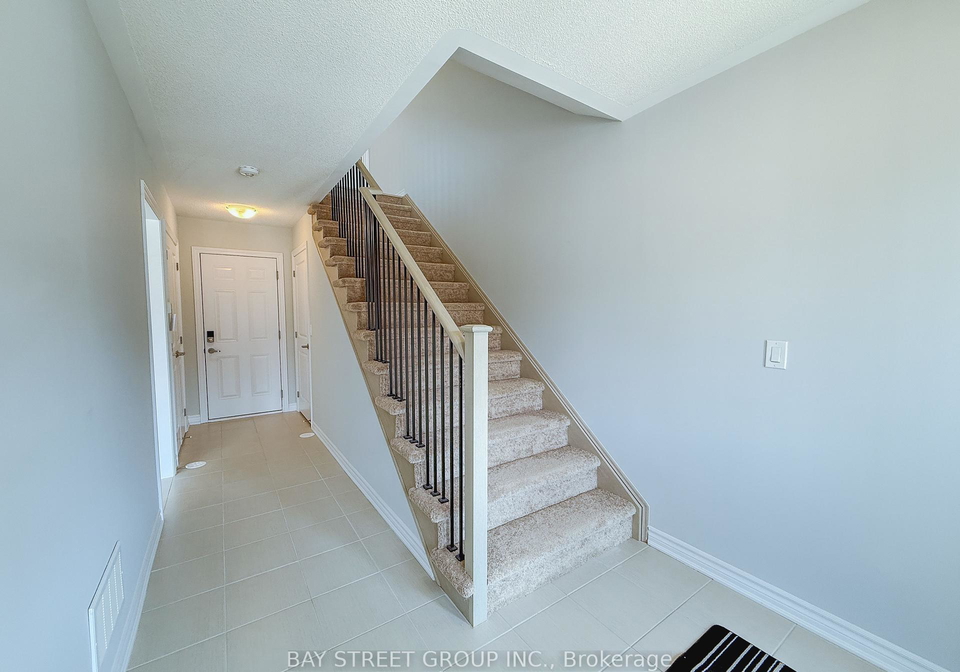 1030-dyas-avenue-oshawa-ontario-e12221149