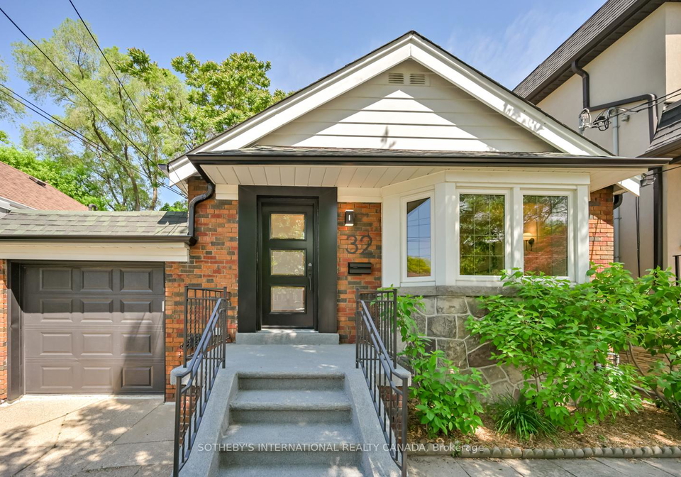 32-davies-crescent-east-york-ontario-e12222558