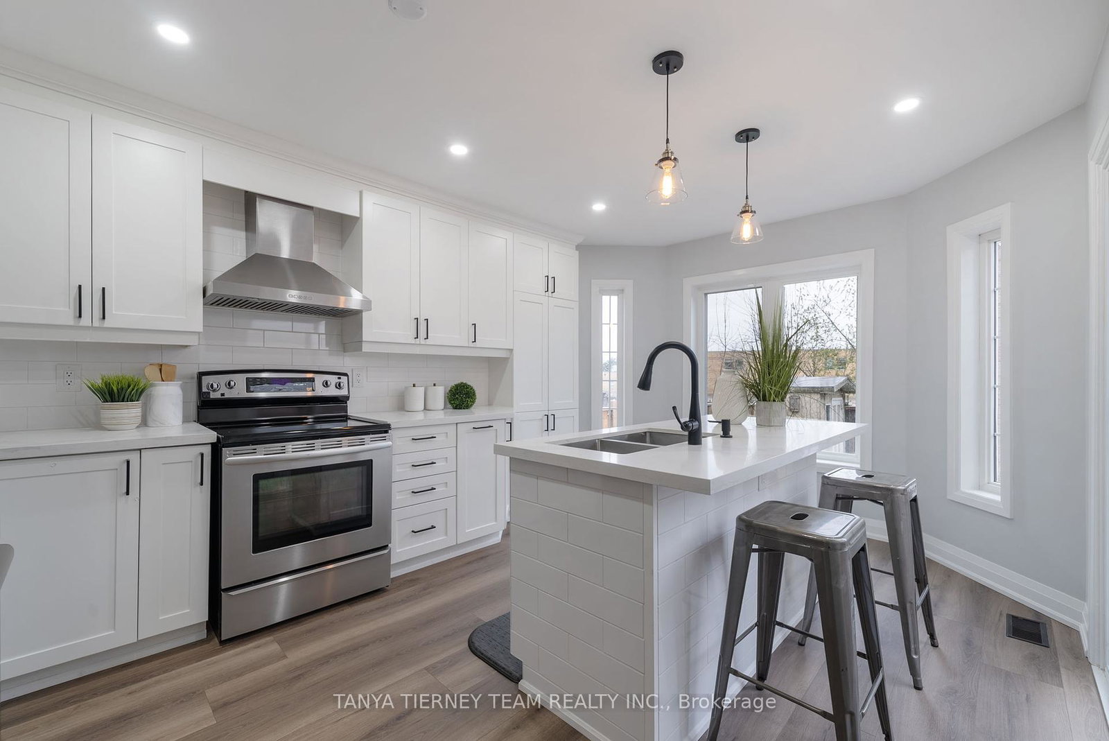 28-steele-valley-court-whitby-ontario-e12223227