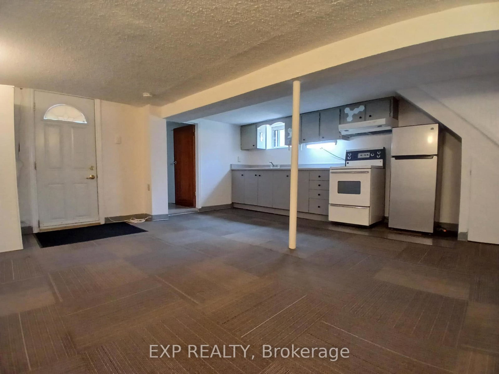 1-chilton-road-east-york-ontario-e12223447