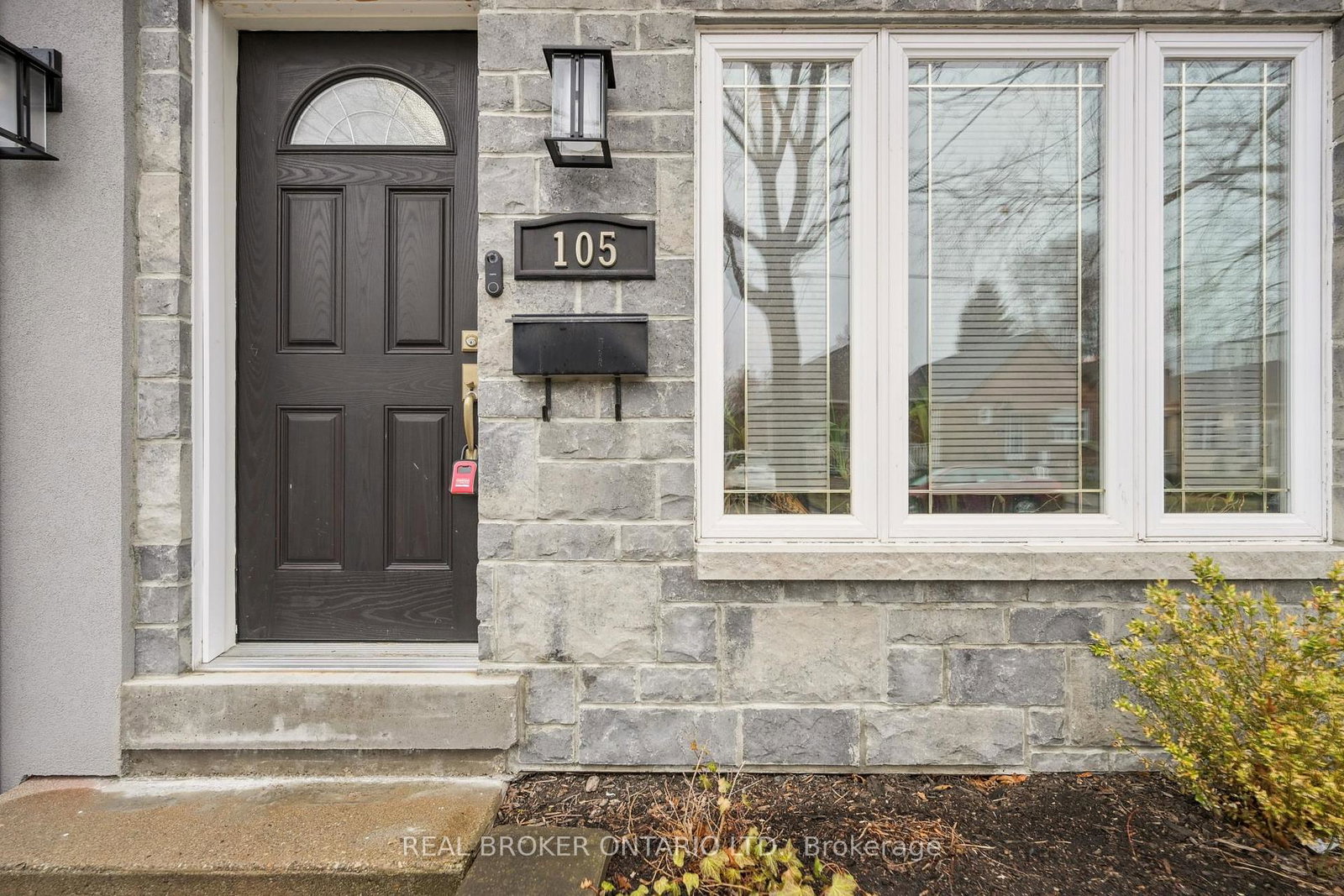 105-wiley-avenue-east-york-ontario-e12224219