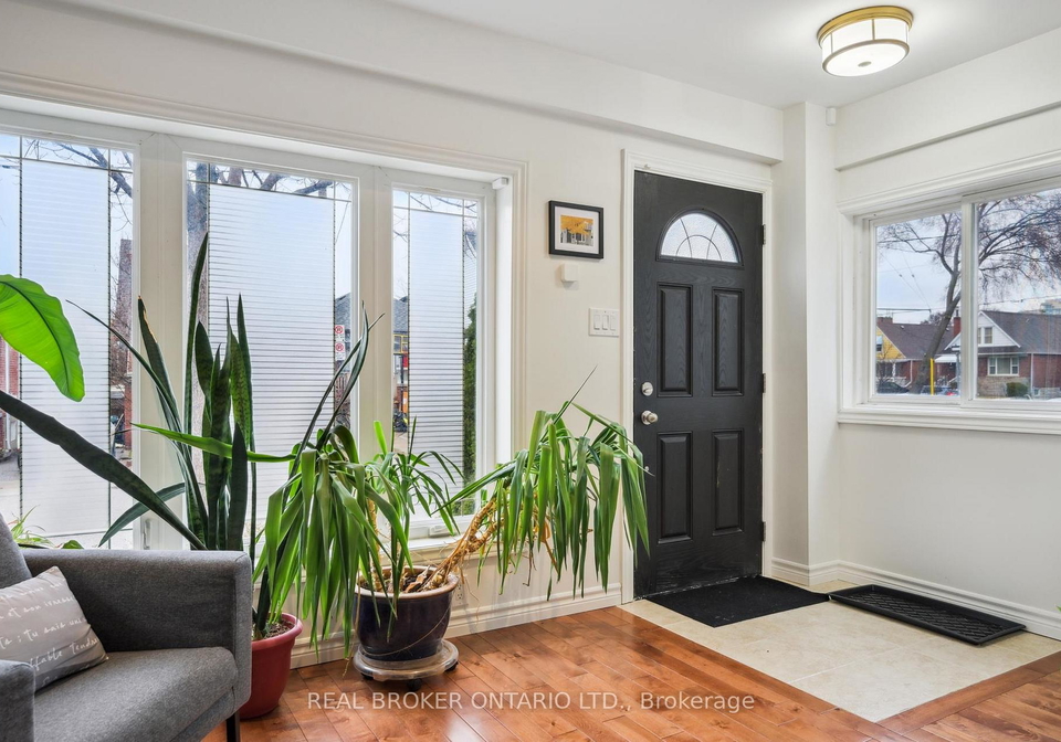 105-wiley-avenue-east-york-ontario-e12224219