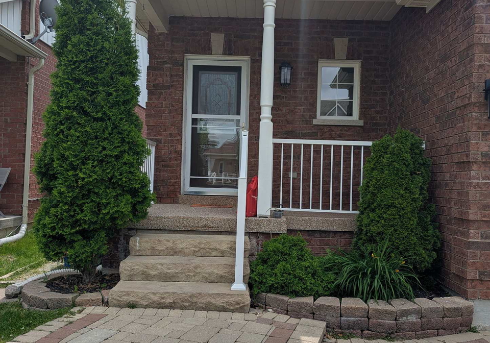 1283-macinally-court-oshawa-ontario-e12225599