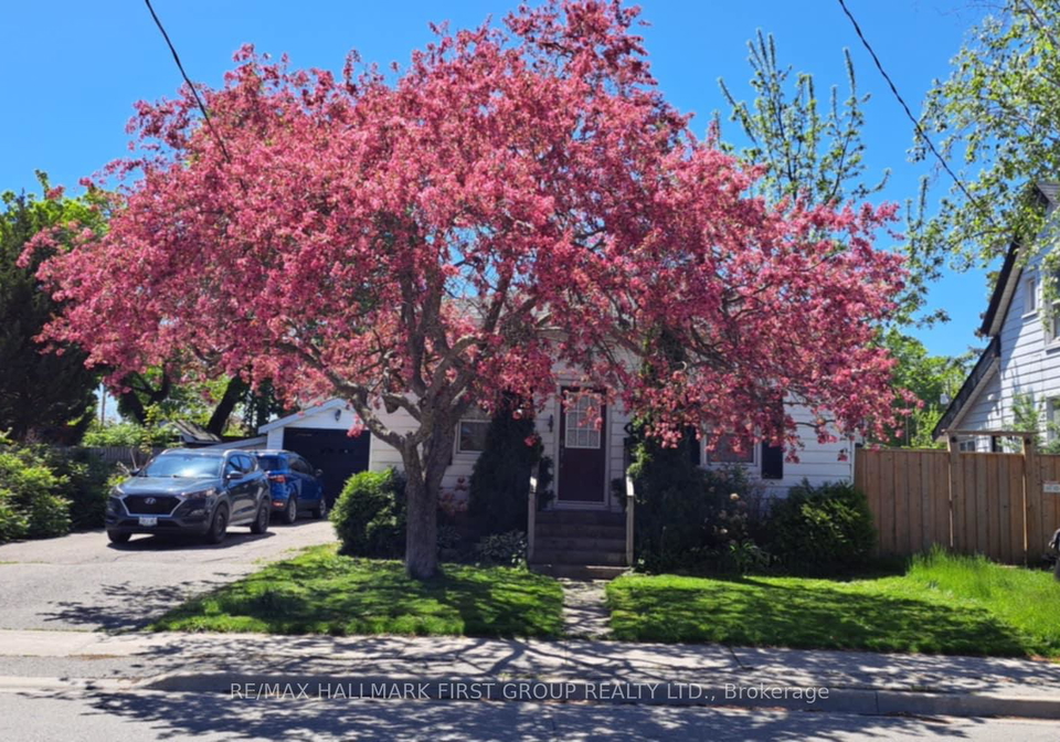 220-centre-street-s-whitby-ontario-e12225937