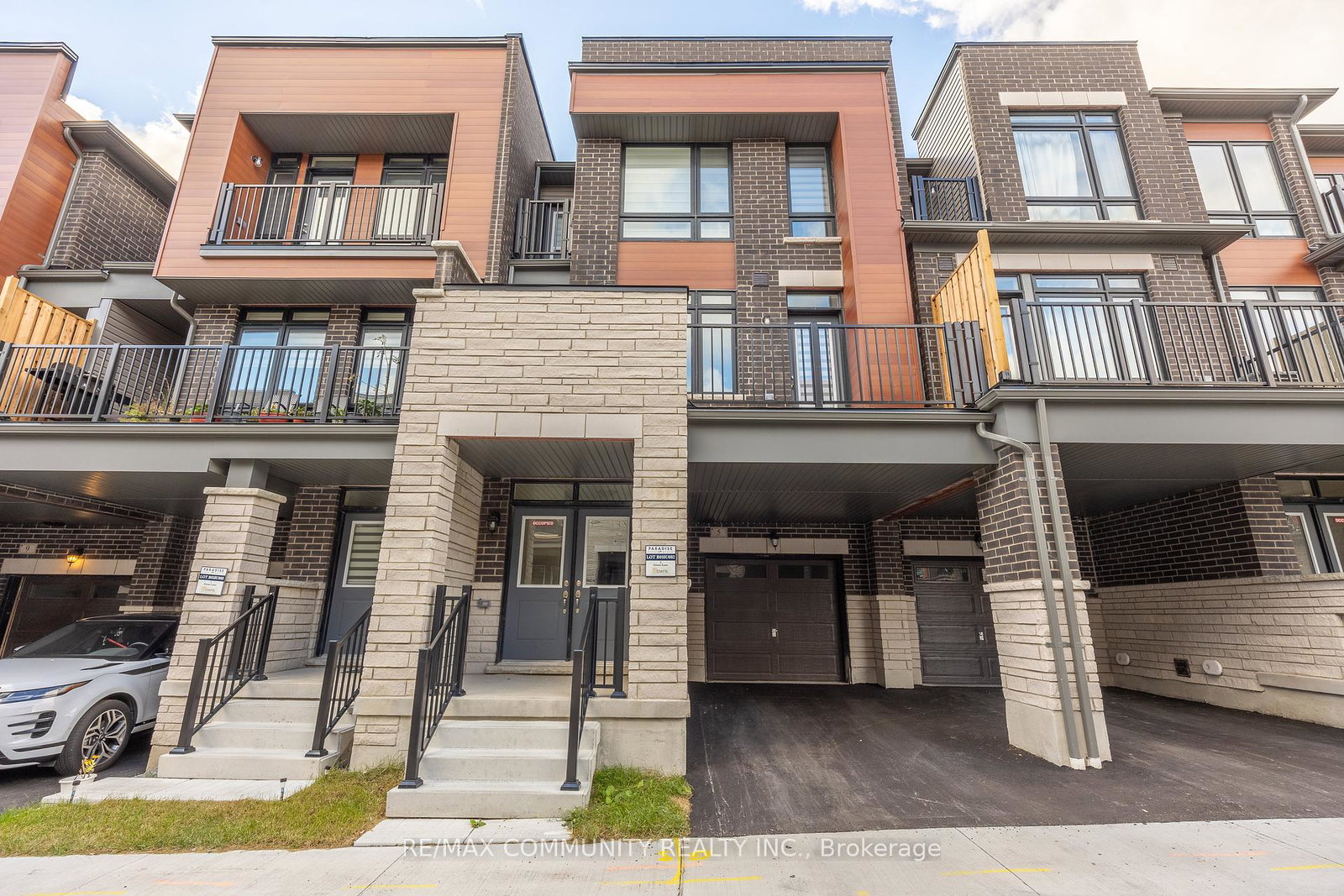 5-ginno-lane-ajax-ontario-e12227163