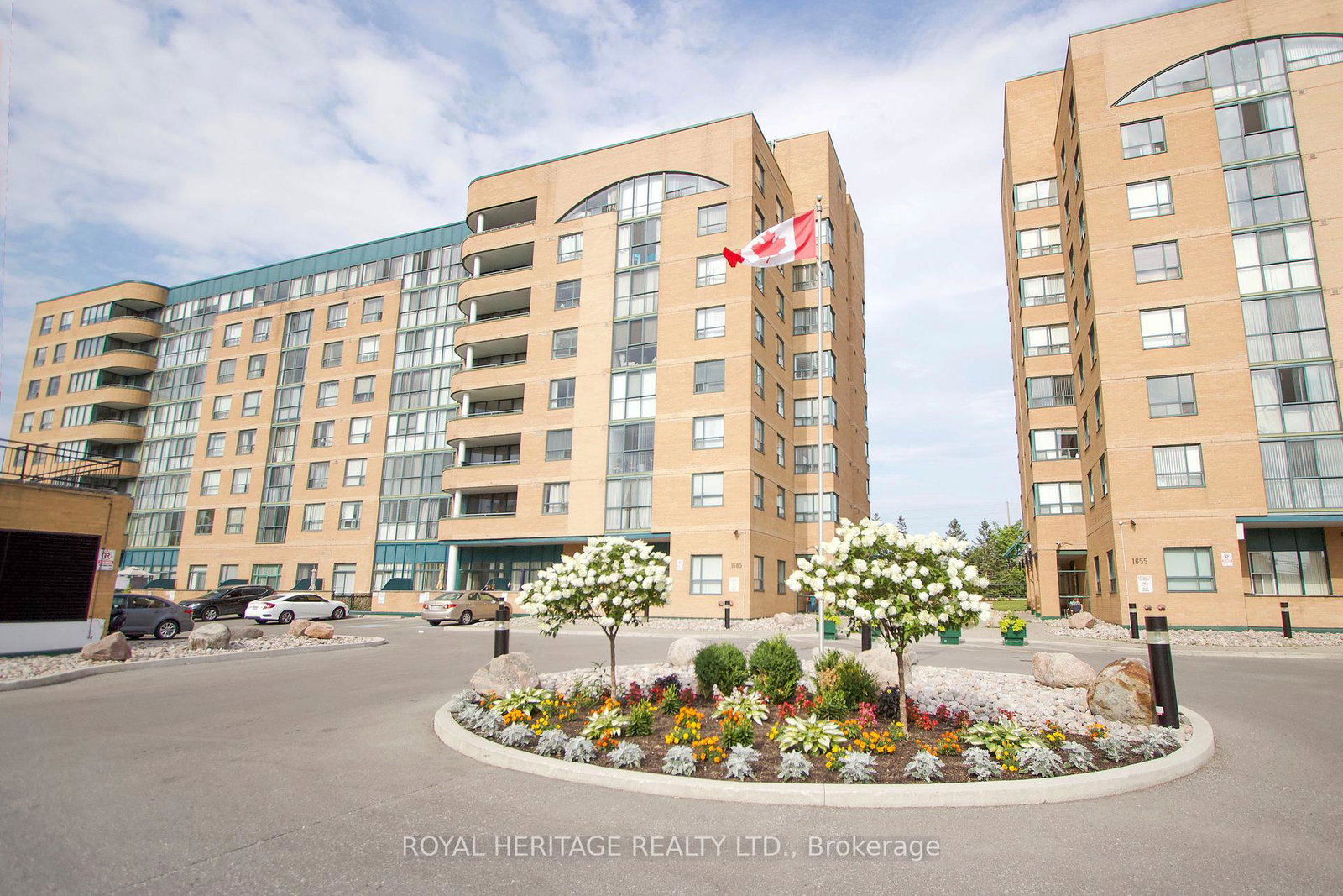 1665-parkway-pickering-ontario-e12228074