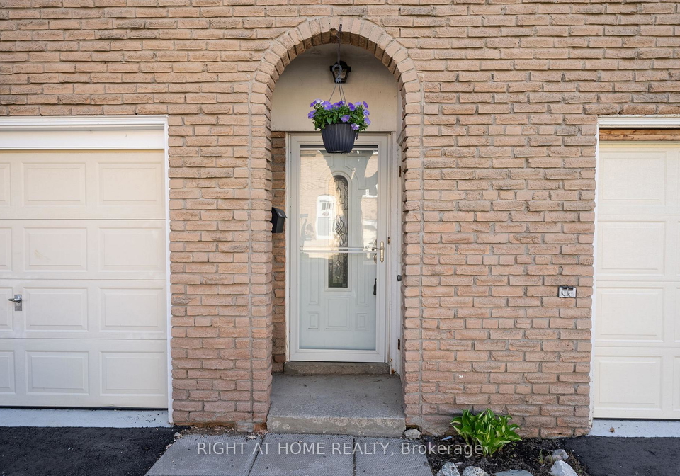 121-centennial-road-scarborough-ontario-e12228536