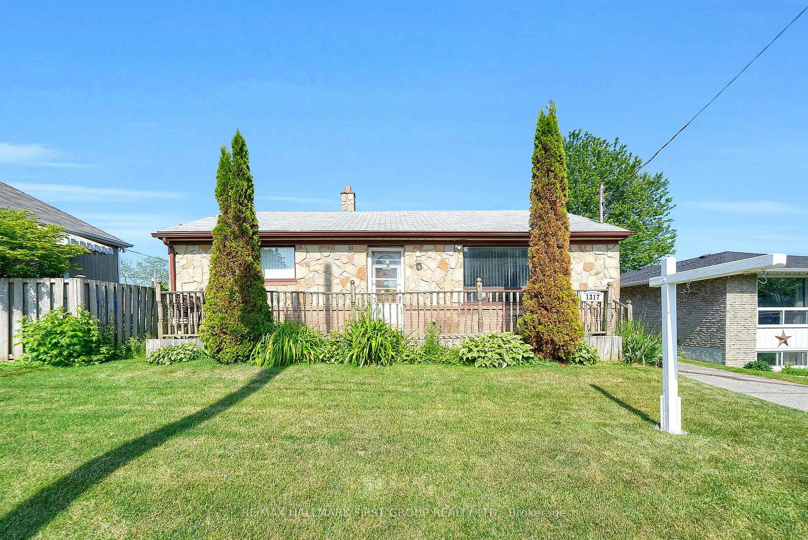 1317-cedar-street-oshawa-ontario-e12229258