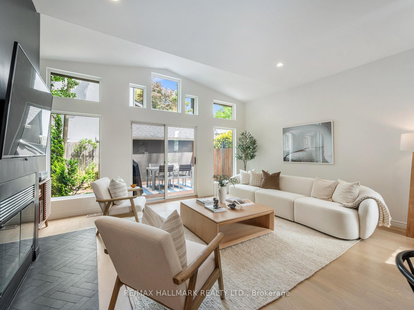 22-dawson-avenue-toronto-ontario-e12229951