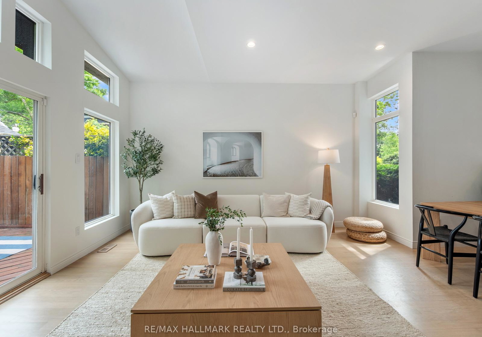 22-dawson-avenue-toronto-ontario-e12229951