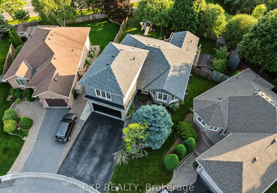 1174-snowberry-court-oshawa-ontario-e12231437