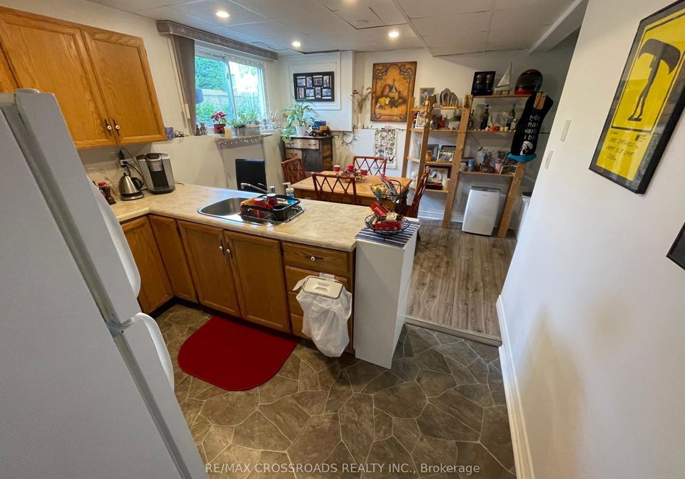 613-perry-street-whitby-ontario-e12231627
