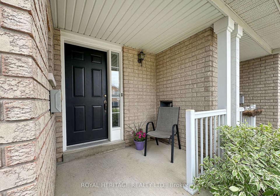 7-fawcett-avenue-whitby-ontario-e12231776
