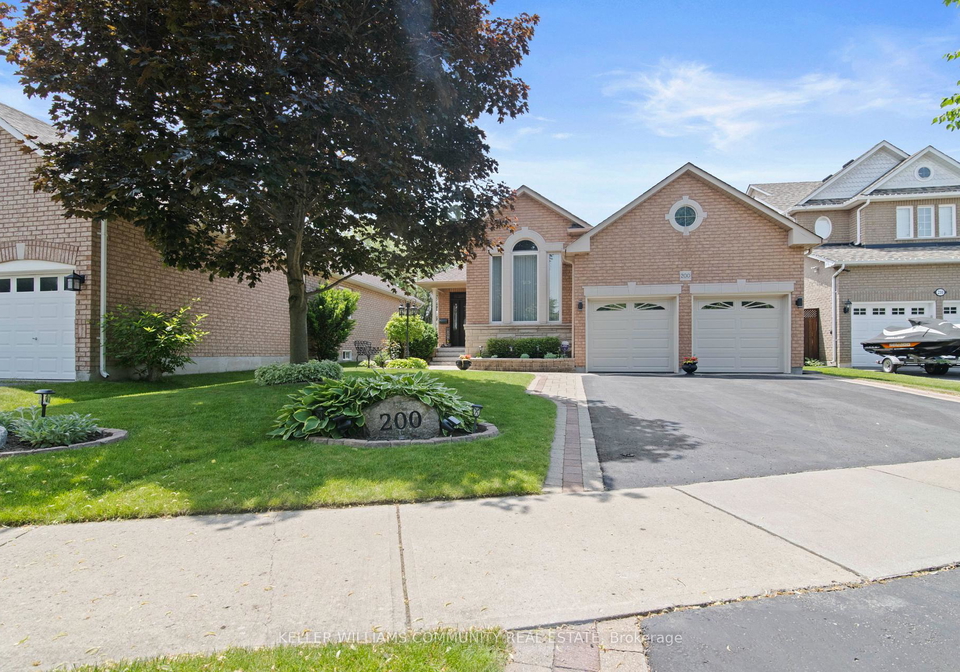 200-sprucewood-crescent-clarington-ontario-e12231812