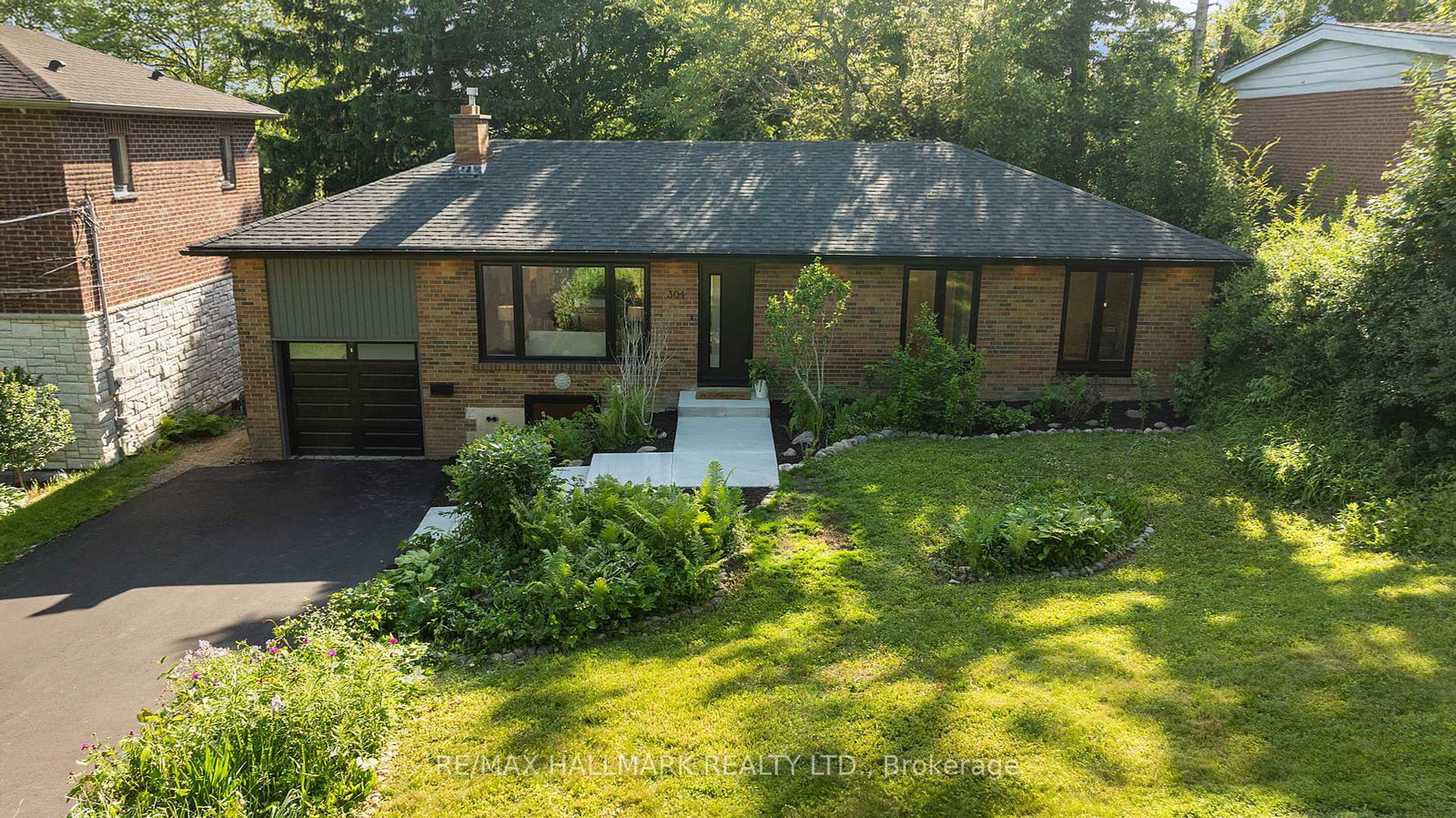 304-east-avenue-e-scarborough-ontario-e12232102