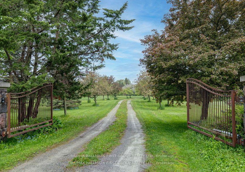 4870-sideline-6-road-pickering-ontario-e12232230